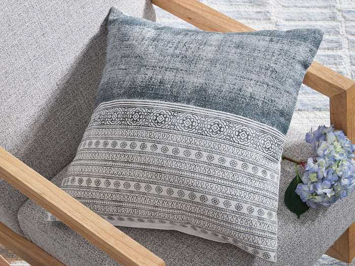 Harperville Pillow (4/CS) - Blue/White